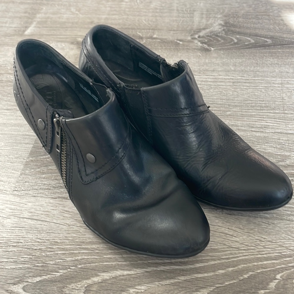 Born | Black Leather Booties SZ 7